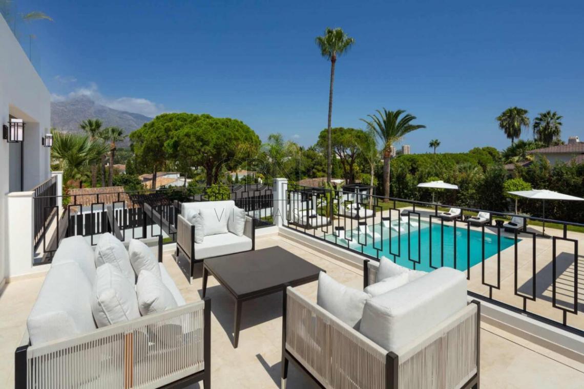 Villa moderna a estrenar en Nueva Andalucía, Marbella