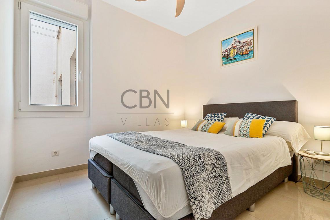 Apartamento en venta primera linea de playa Fuengirola