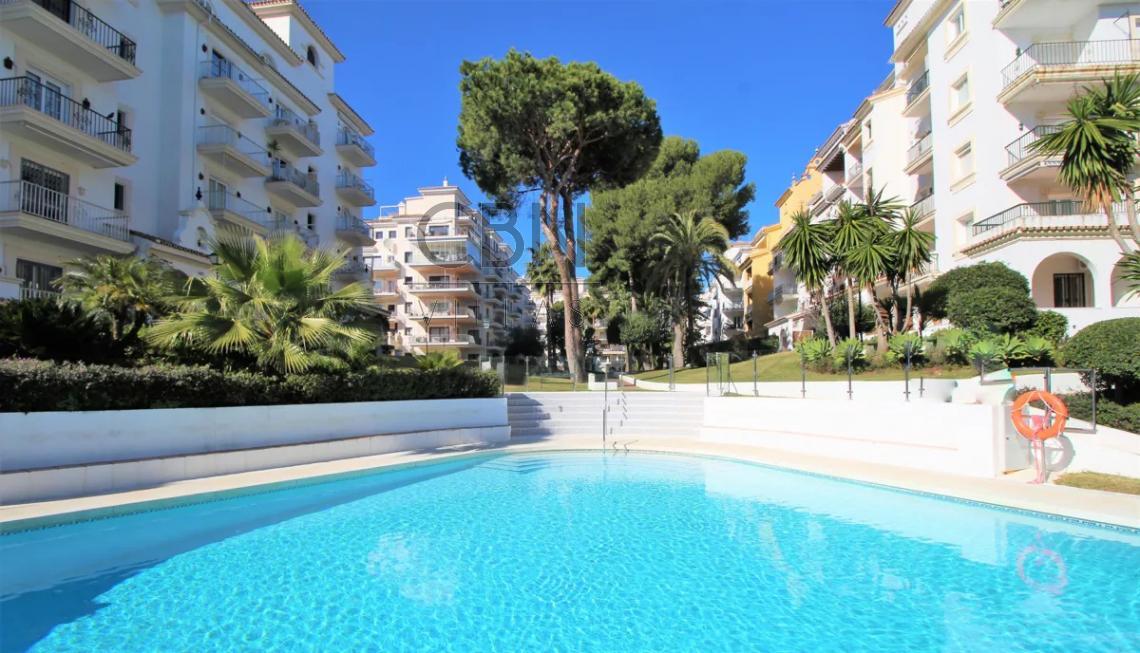 Apartamento en Puerto Banús, Marbella