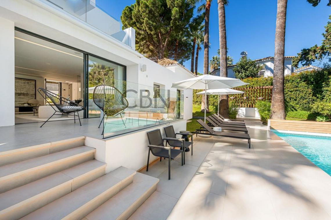 Villa en venta Nueva Andalucia Marbella.